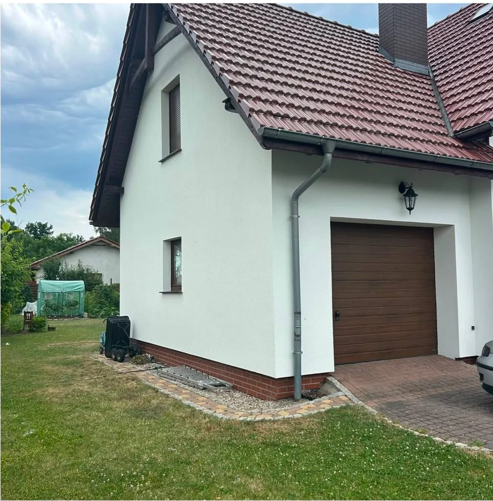 Elewacja po renowacji REVO - widok z boku